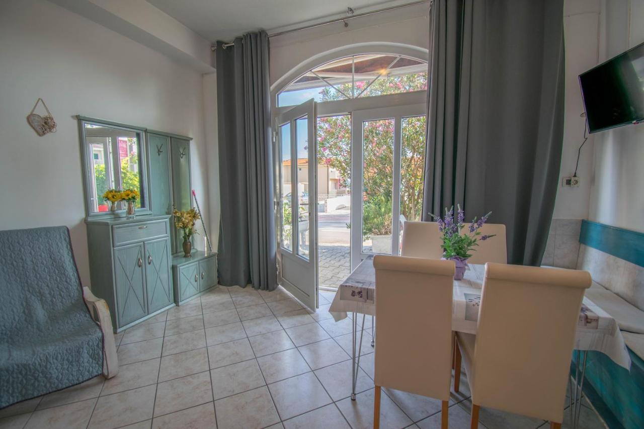Family Apartment Manuela - Baška Voda Dış mekan fotoğraf
